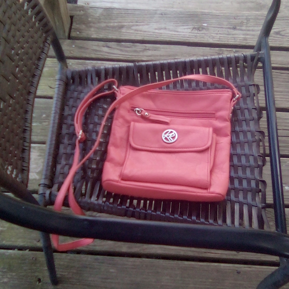 Pink Purse - Picture 3 of 4